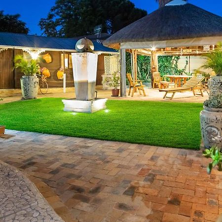 De Helling Self Catering Panzió Brackenfell Kültér fotó