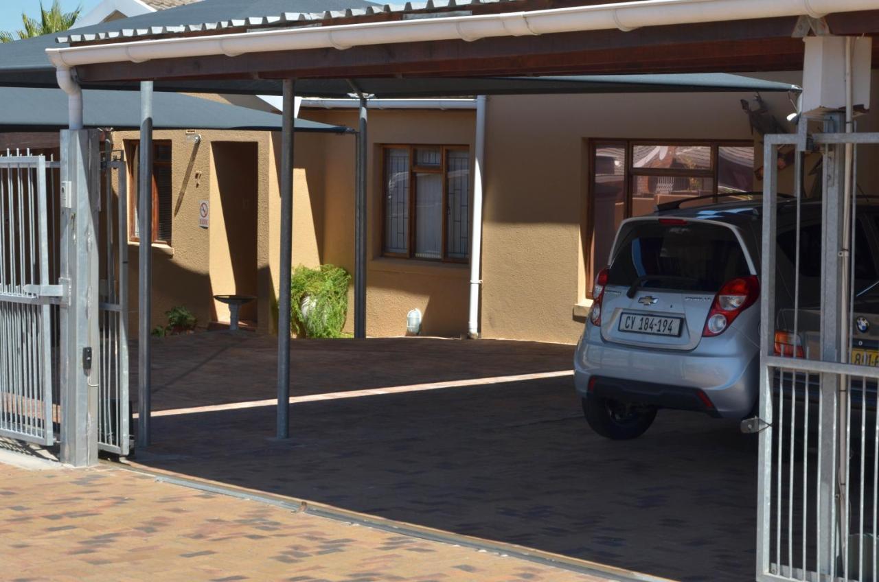 De Helling Self Catering Panzió Brackenfell Kültér fotó